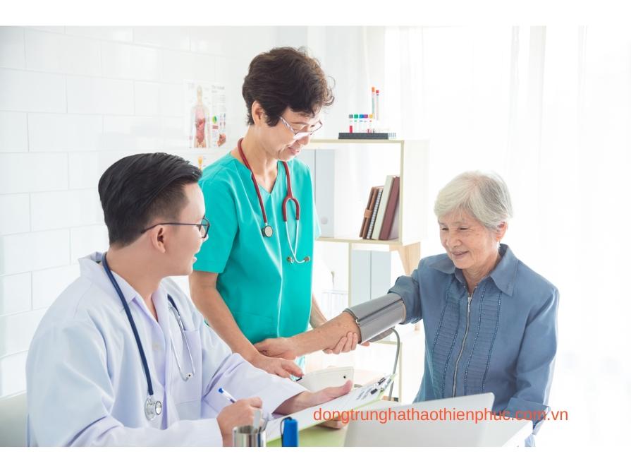 Kiểm tra sức khỏe định kỳ để phát hiện sớm các dấu hiệu bất thường